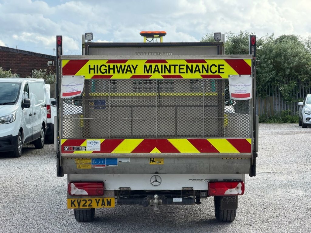 Mercedes-Benz Sprinter 2L Progressive KV22YAW Blue #3