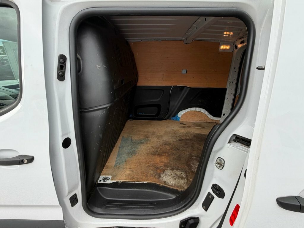 Vauxhall Combo Sportive Black #9