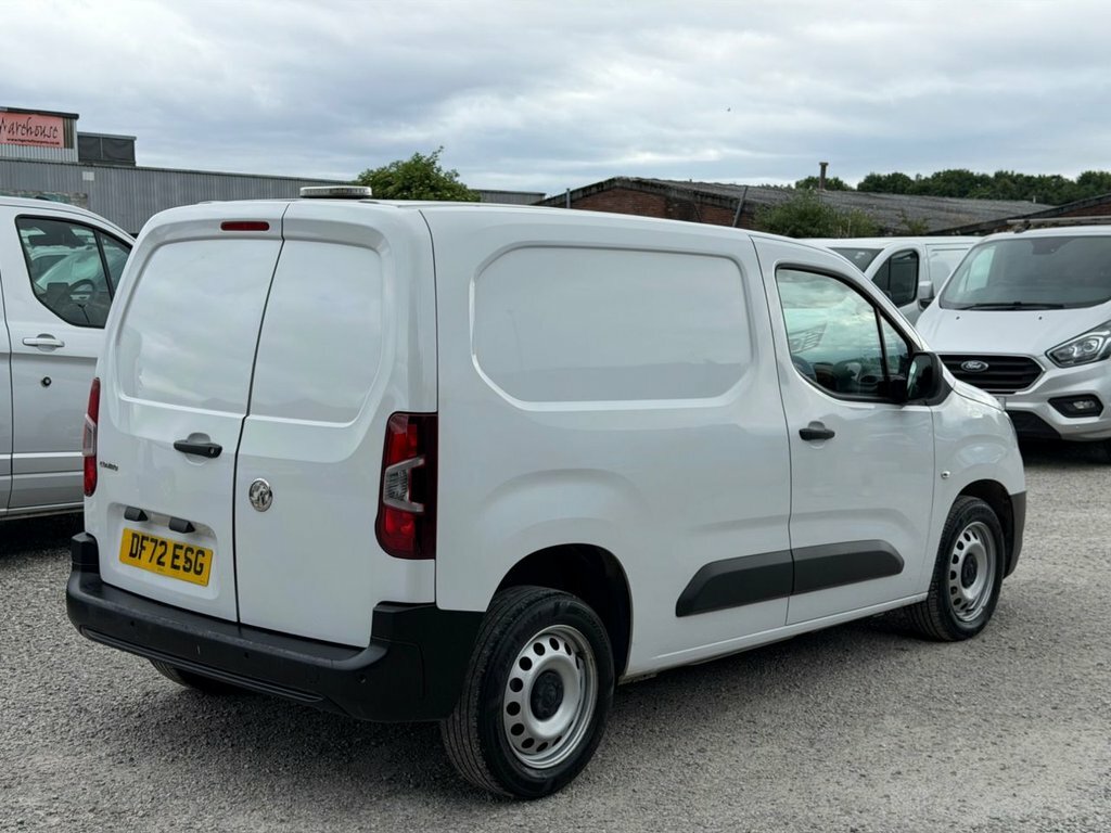 Vauxhall Combo Sportive Black #14