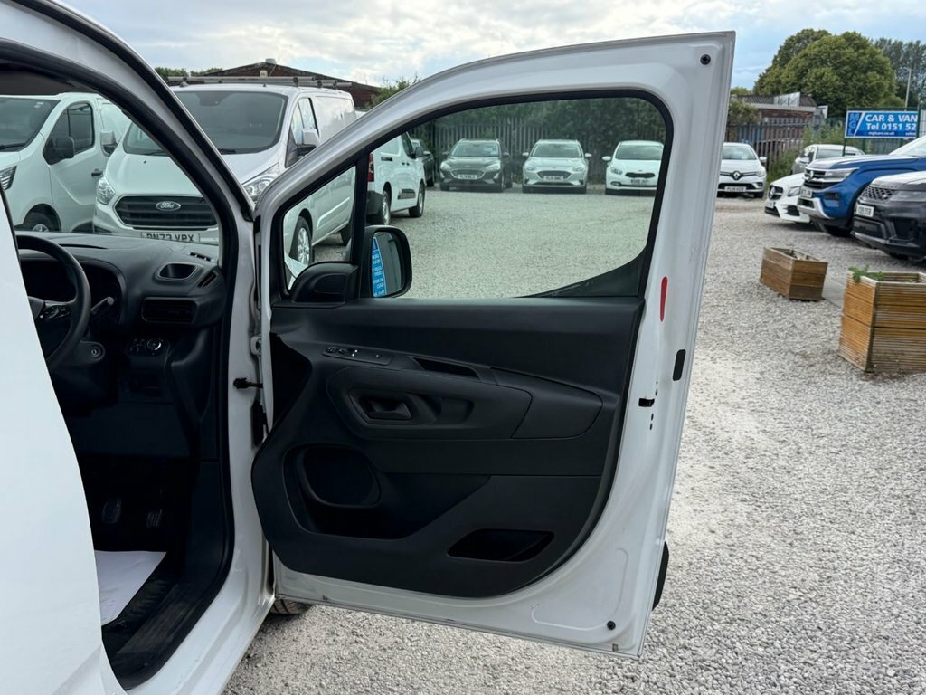 Vauxhall Combo Sportive Black #29