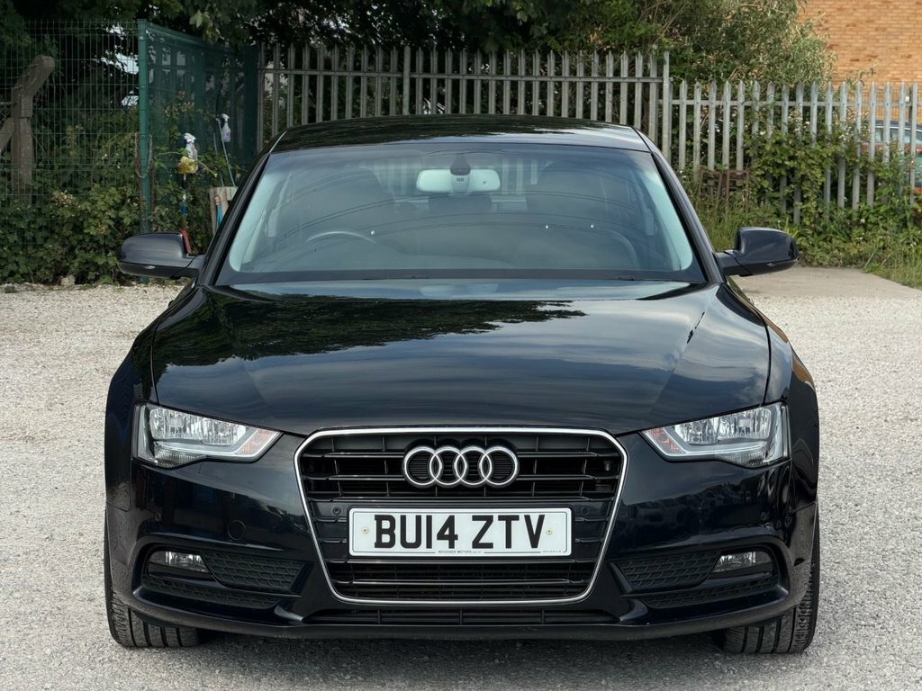 Audi A5 2L Se Technik Black #4