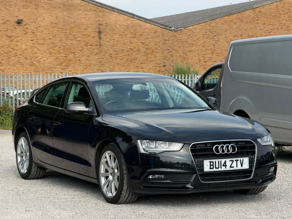 Audi A5 2L Se Technik Black #6