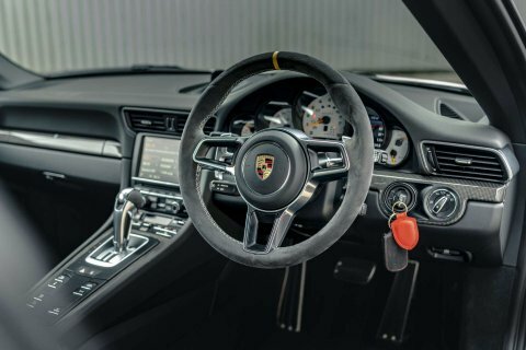Porsche 911 Convertible White #25