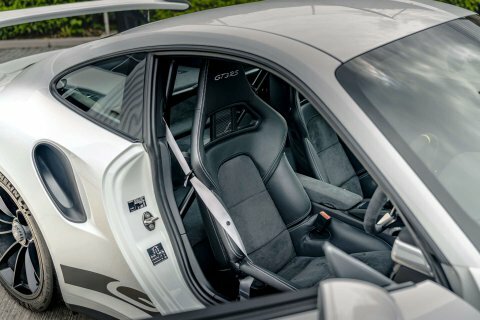 Porsche 911 Convertible White #23