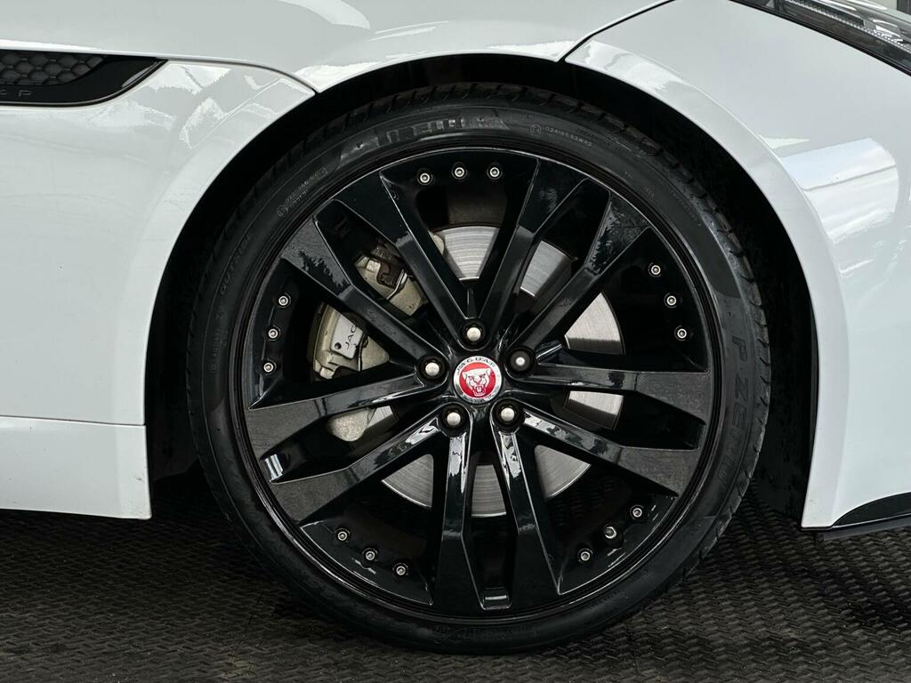 Jaguar F-Type Coupe 3.0 V6 Euro 6 Ss 201665 WH65EXM White #5