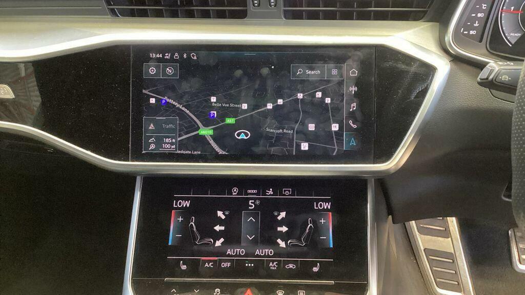 Audi A7 White #9