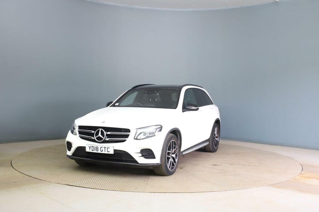 Mercedes-Benz GLC Class Suv 2.1 Glc220d Amg Line Premium G-tronic 4Mati YD18GTC White #3