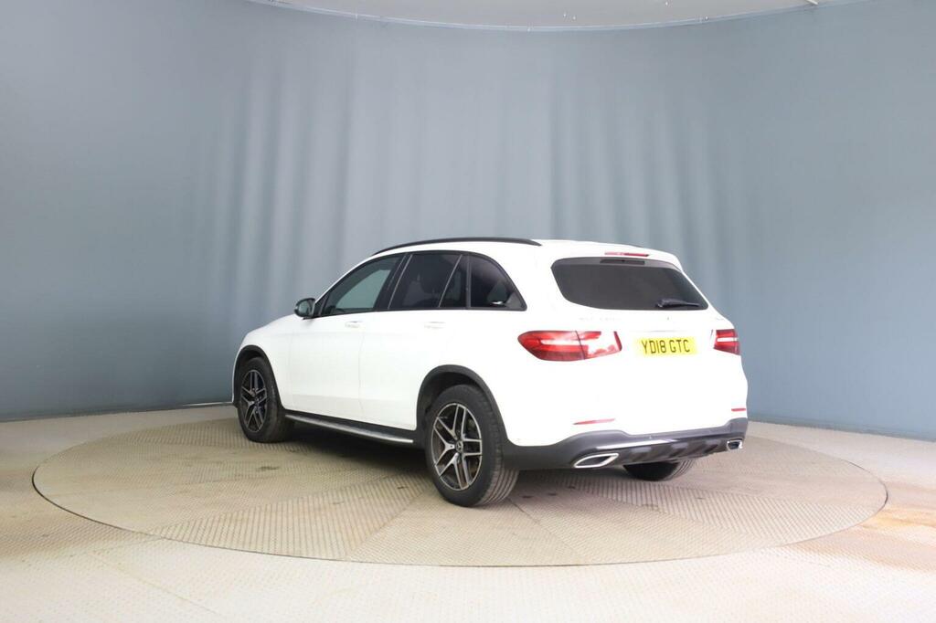 Mercedes-Benz GLC Class Suv 2.1 Glc220d Amg Line Premium G-tronic 4Mati YD18GTC White #4