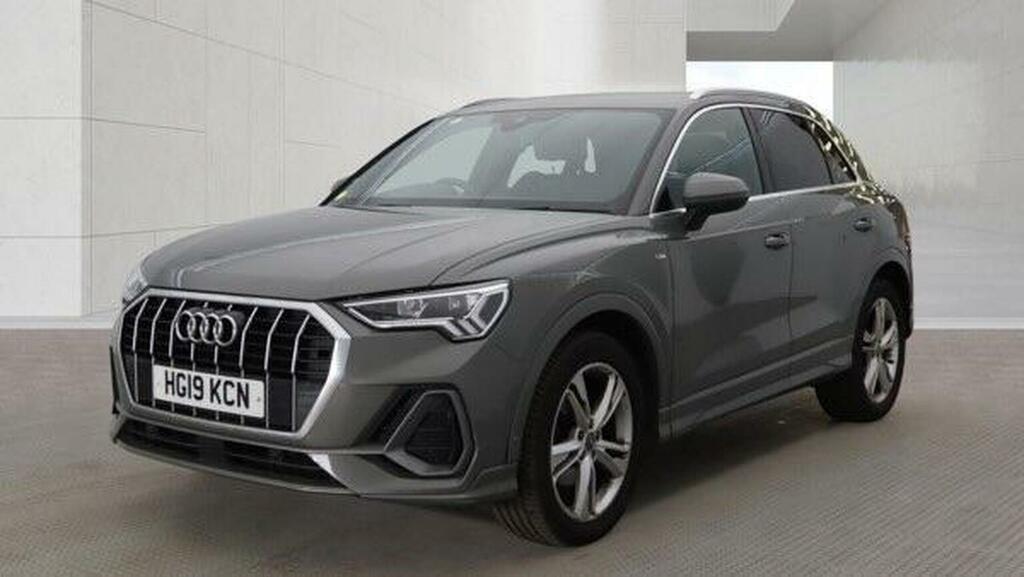 Audi Q3 Suv 1.5 Tfsi Cod 35 S Line S Tronic Euro 6 Ss 5 HG19KCN Grey #2