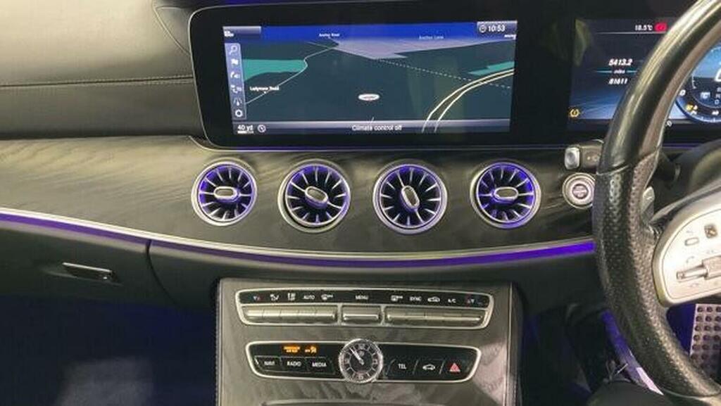 Mercedes-Benz E Class E220d Amg Line 9G-tronic Red #13