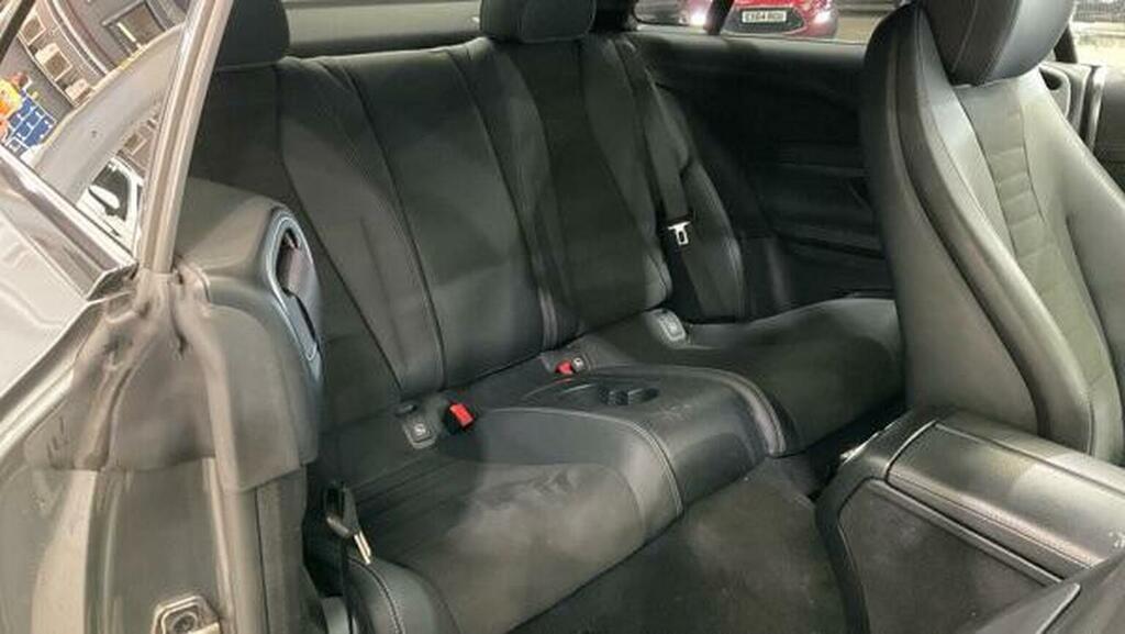 Mercedes-Benz E Class E220d Amg Line 9G-tronic Red #10