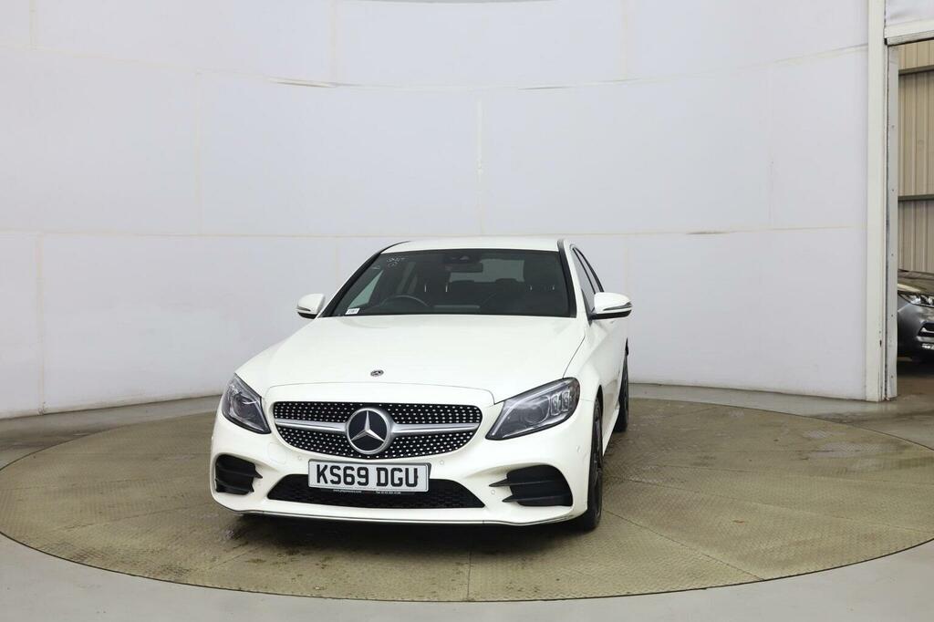 Mercedes-Benz C Class 2.0 C300 Amg Line Premium G-tronic Euro 6 Ss White #2