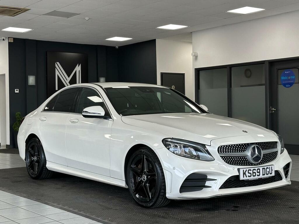 Mercedes-Benz C Class Saloon 2.0 C300 Amg Line Premium G-tronic Euro KS69DGU White #3
