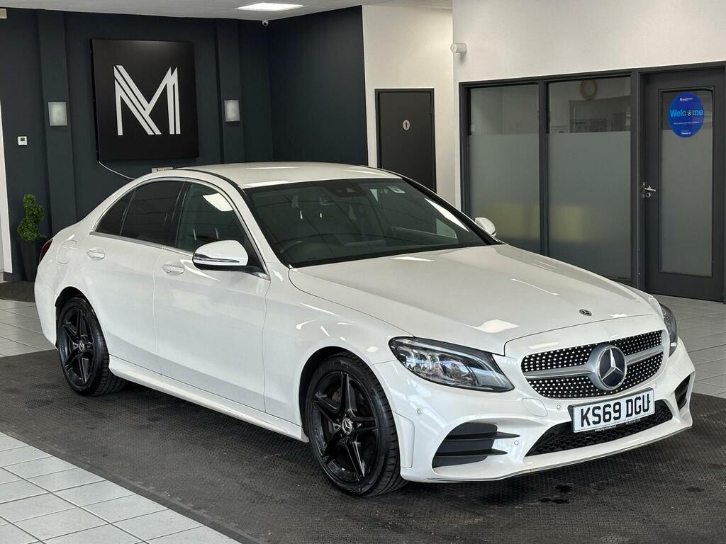 Mercedes-Benz C Class Saloon 2.0 C300 Amg Line Premium G-tronic Euro KS69DGU White #2