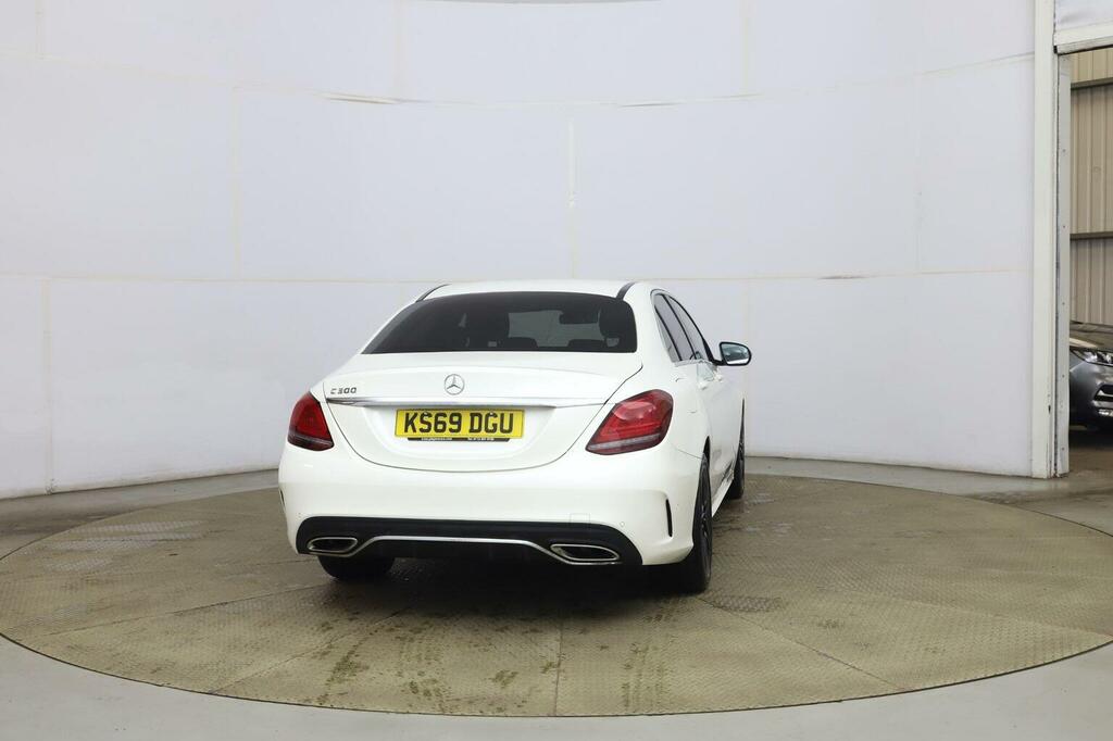 Mercedes-Benz C Class 2.0 C300 Amg Line Premium G-tronic Euro 6 Ss White #3