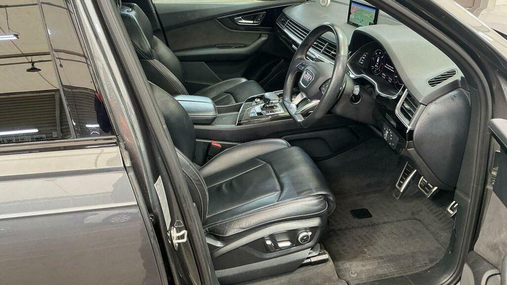 Audi Q7 Tdi Quattro S Line White #11