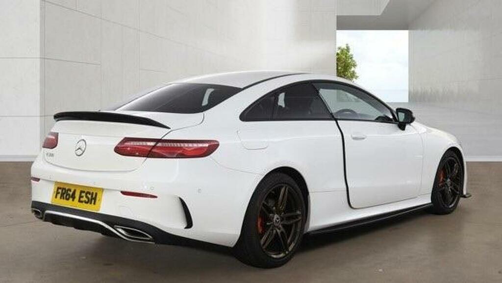 Mercedes-Benz E Class 2.0 E300 Amg Line G-tronic Euro 6 Ss White #4