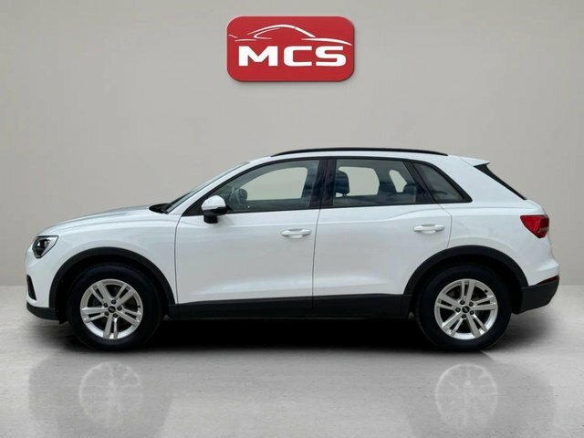 Audi Q3 Tfsi Cod 35 Technik WU22KVG White #4