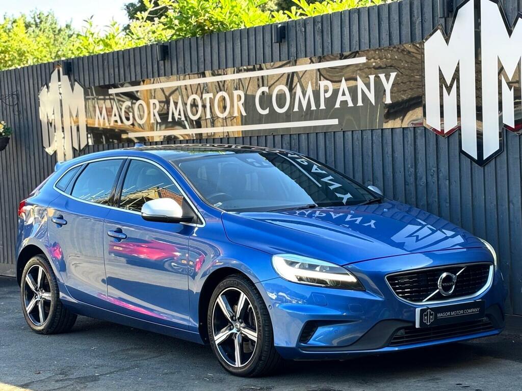 Volvo V40 2.0 D4 R-design Euro 6 Ss 201666 Blue