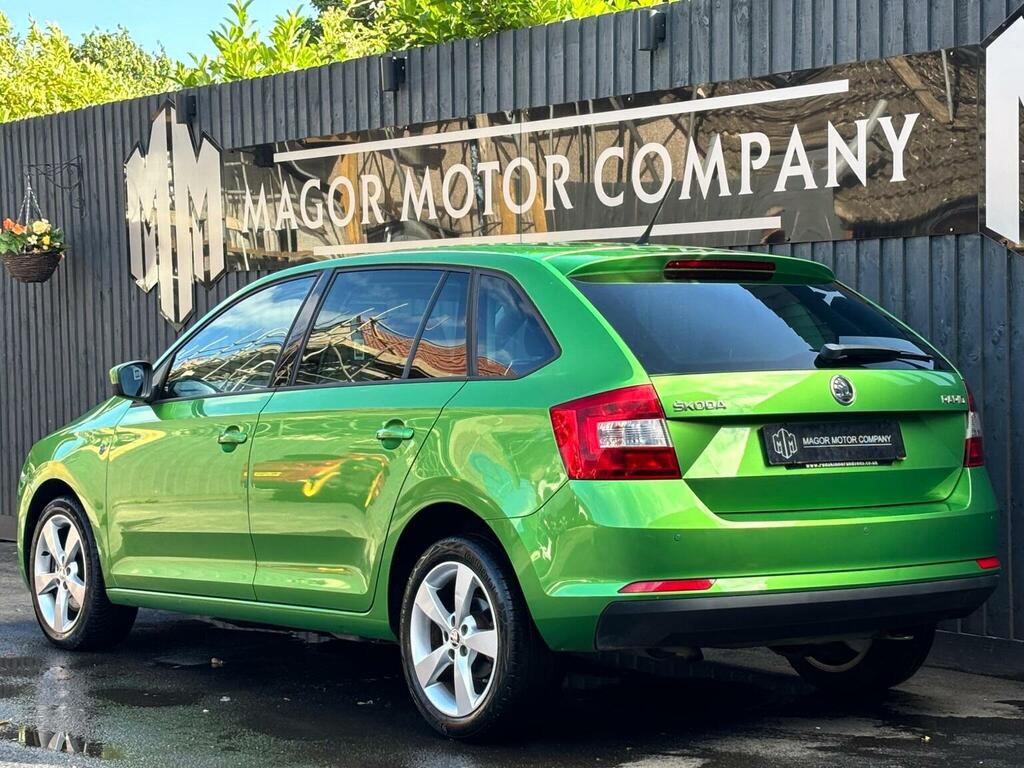 Skoda Rapid Spaceback 1.2 Tsi Se Tech Euro 5 Green #4