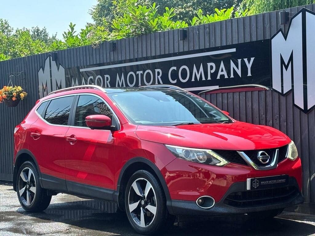 Nissan Qashqai 1.6 Dig-t N-tec 2Wd Euro 6 Ss 201515 Red