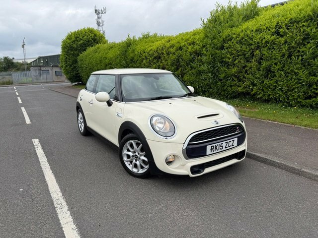 Mini Hatch Cooper S Hatchback White