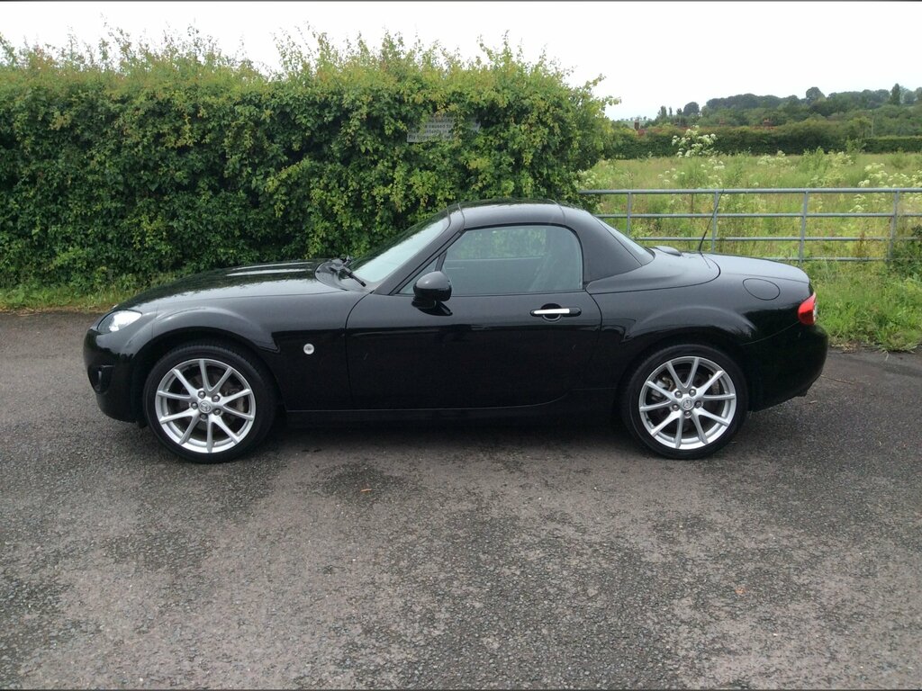 Mazda MX-5 Venture White #18