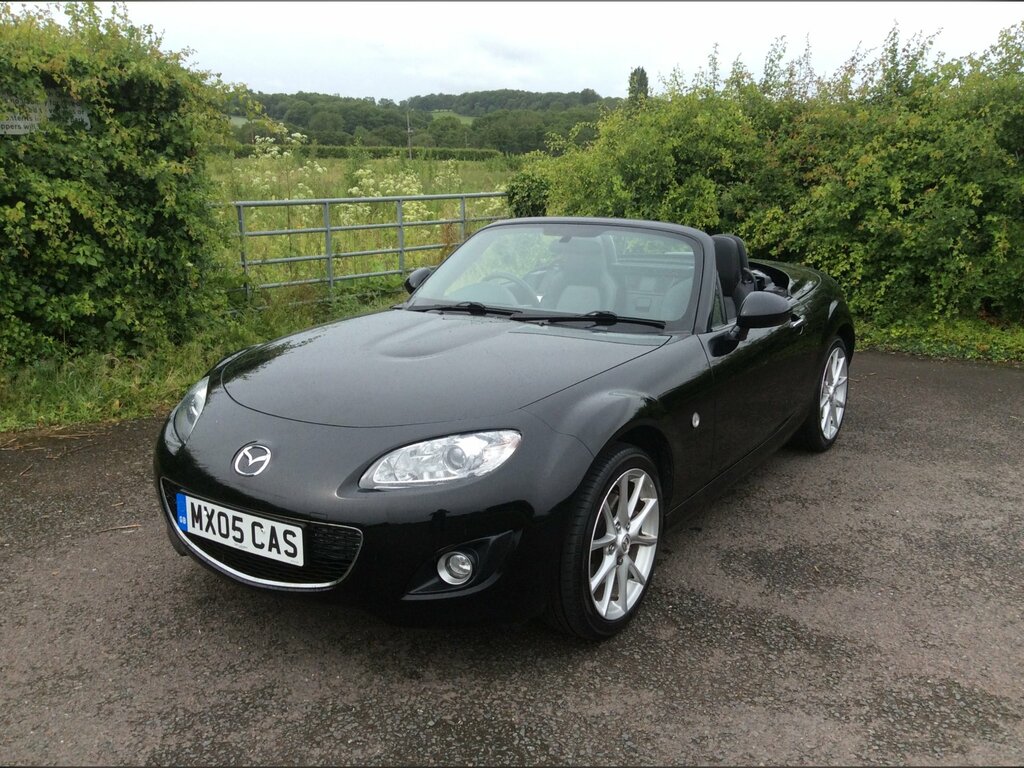 Mazda MX-5 Venture White #10