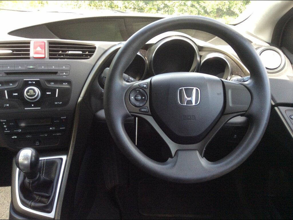 Honda Civic I-vtec Ex 5-Door Grey #10