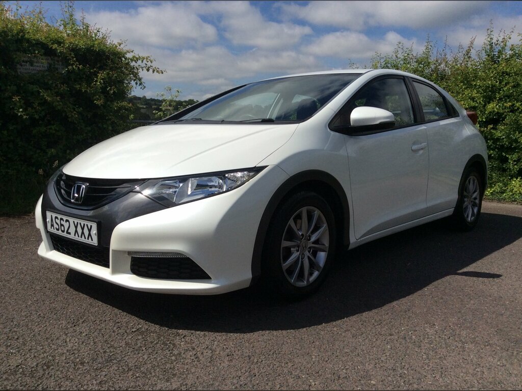 Honda Civic I-vtec Ex 5-Door Grey #22