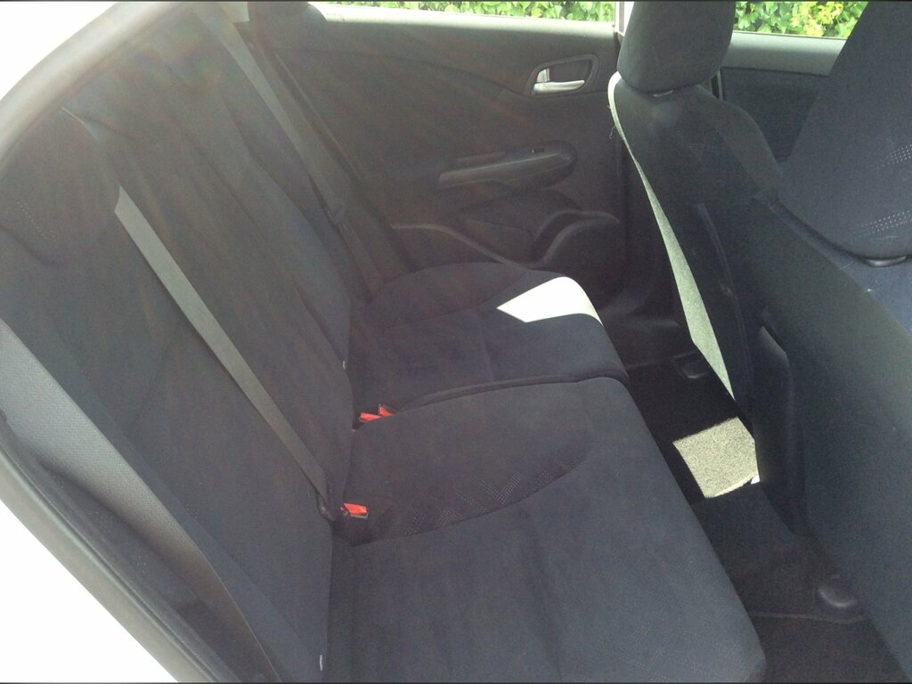 Honda Civic I-vtec Ex 5-Door Grey #7