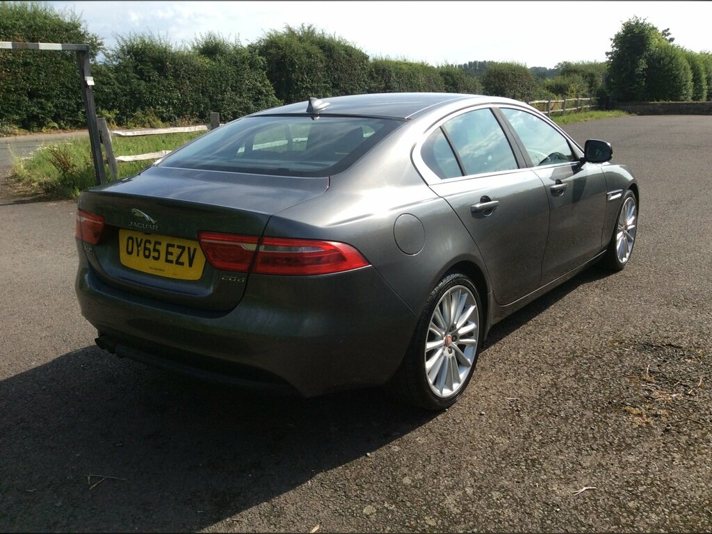 Jaguar XE 2.0 Gtdi Prestige Euro 6 Ss Silver #16