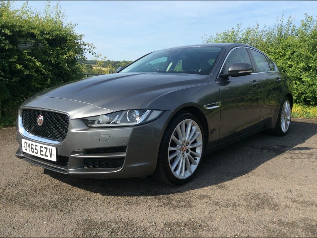Jaguar XE 2.0 Gtdi Prestige Euro 6 Ss Silver #29