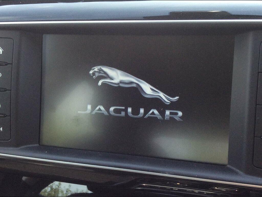 Jaguar XE 2.0 Gtdi Prestige Euro 6 Ss Silver #26