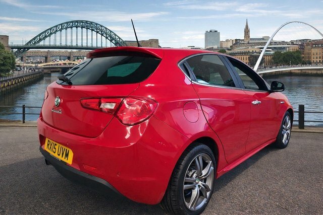 Alfa Romeo Giulietta 1.4 Tb Multiair Exclusive Tct Euro 6 S S Red #2