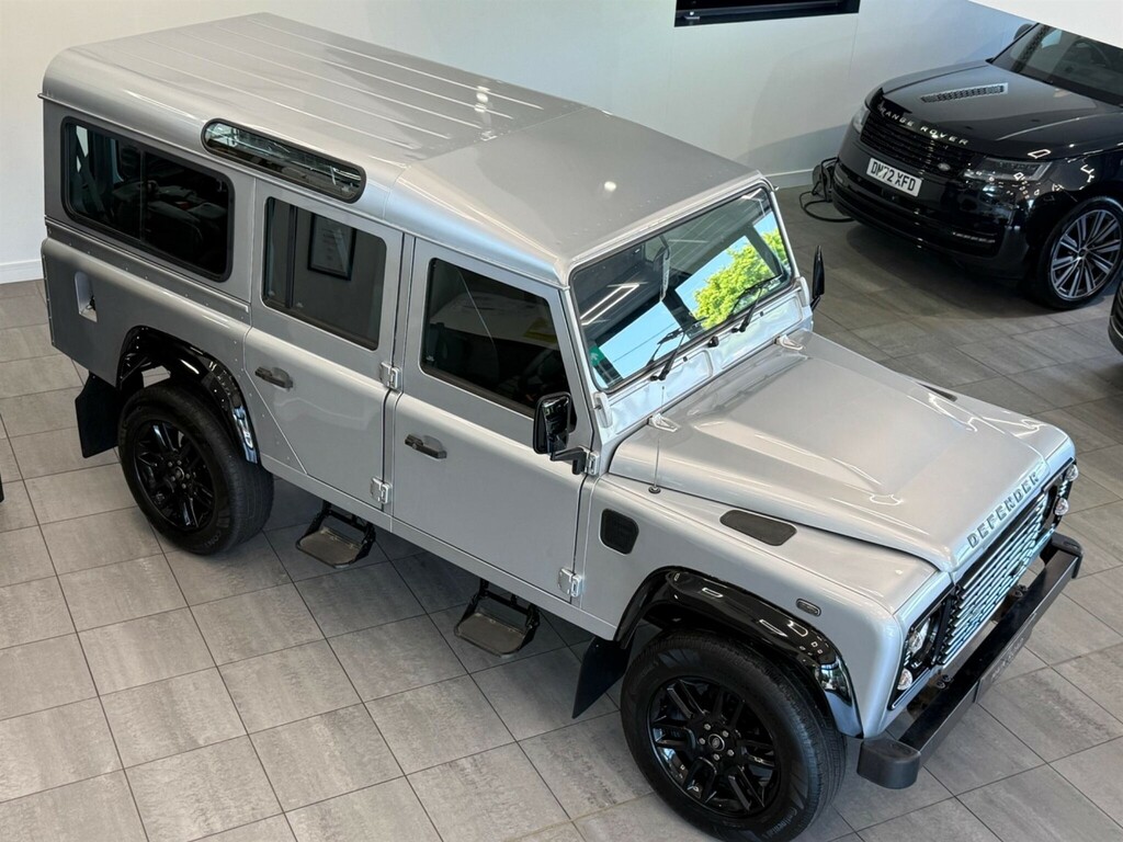 Land Rover Defender 110 2.2 Tdci County Station Wagon 4Wd Mwb Euro 5 WG15ZHH Silver #2