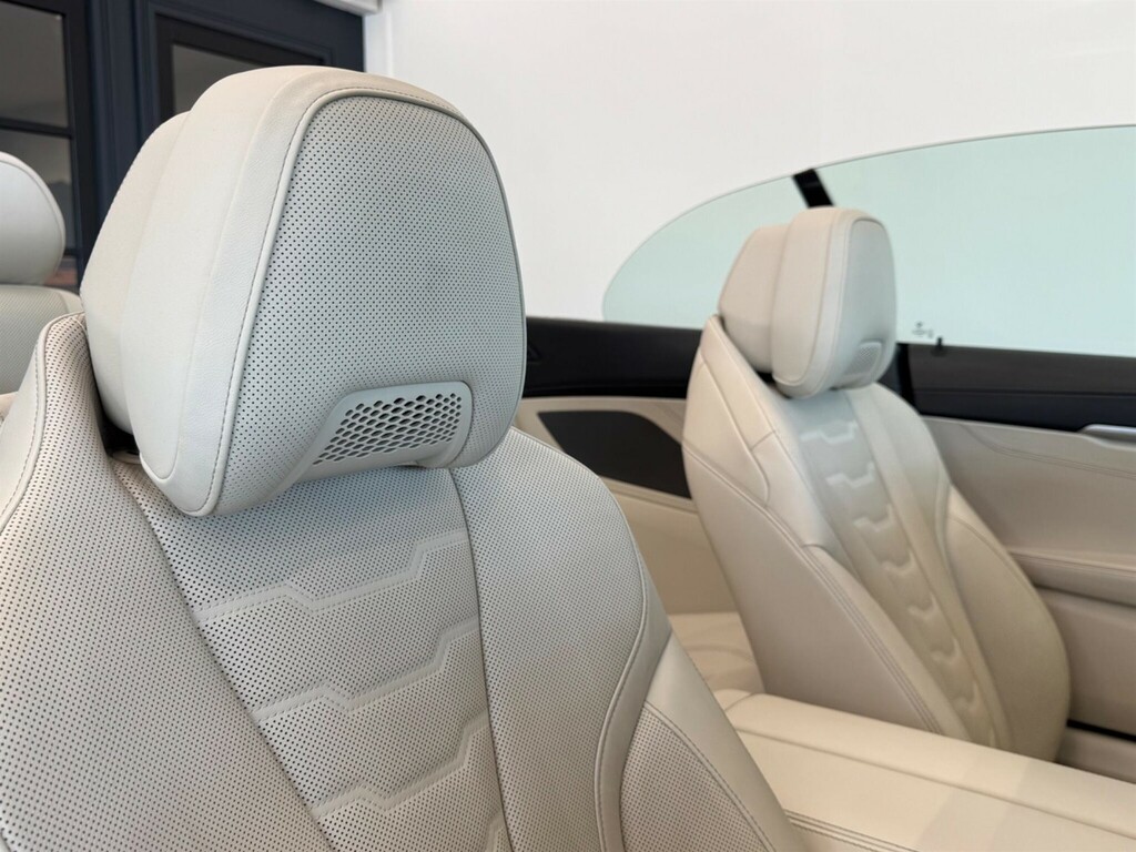 BMW 8 Series 3.0 Steptronic Euro 6 Ss White #6