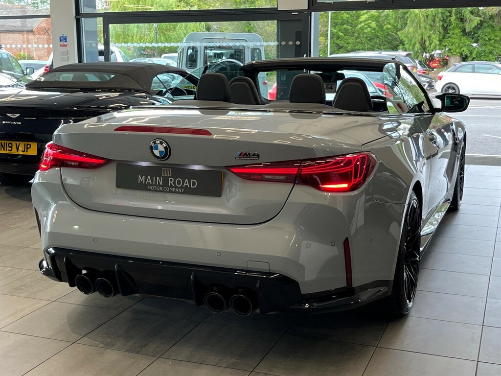 BMW M4 Coupe 3.0 Biturbo Competition Steptronic M Xdrive Yellow #26