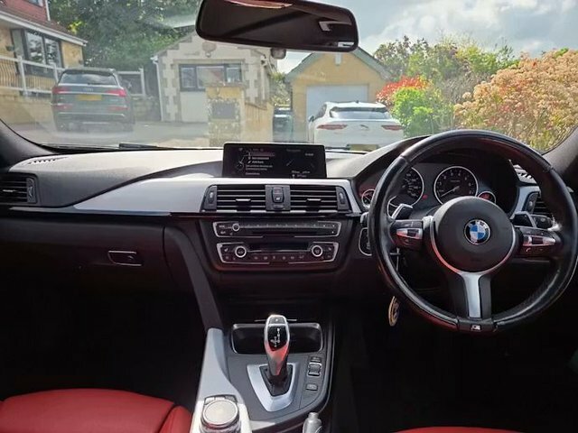 BMW 3 Series M Sport GU15EYM White #5
