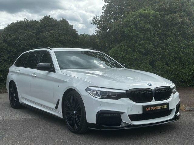 BMW 5 Series Estate White