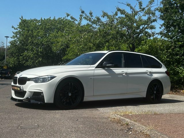 BMW 3 Series Estate YG67TNO Black #6