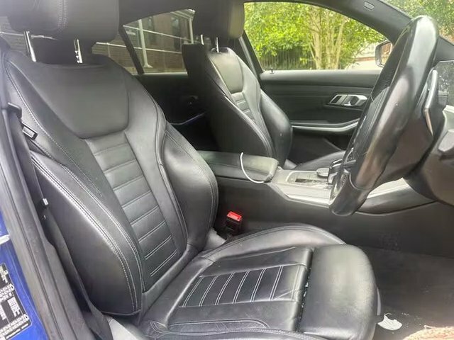 BMW 3 Series 330I M Sport YL19ZGV Blue #5