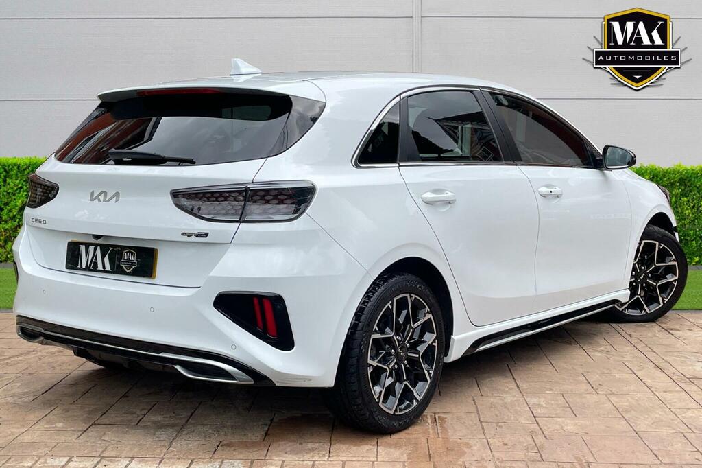Kia Ceed Hatchback 1.5 T-gdi Gt-line Euro 6 Ss 2023 SG23ZPX White #4