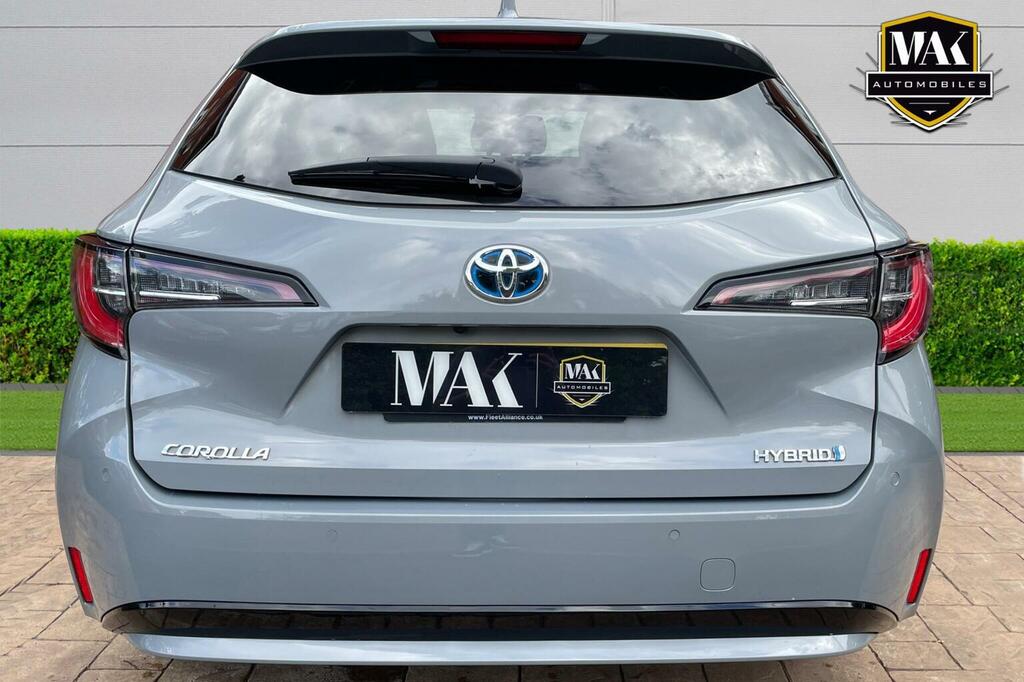 Toyota Corolla 1.8 Vvt-h Design Touring Sports Cvt Euro 6 Ss 5 Grey #6