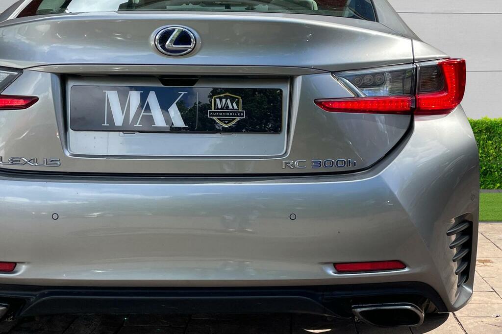 Lexus RC Coupe White #29