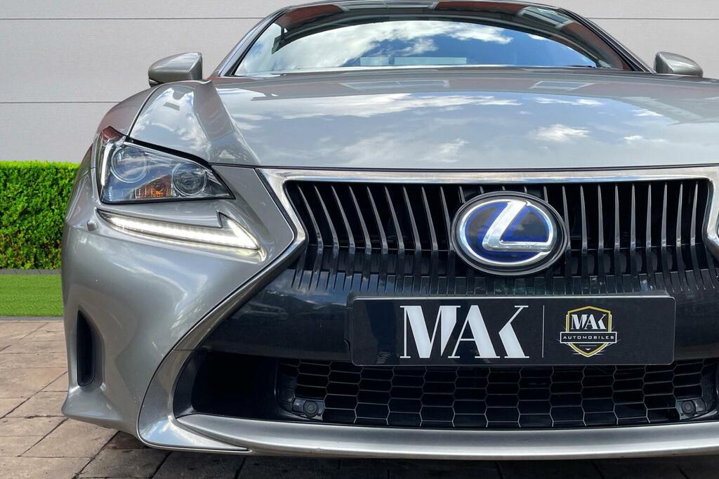 Lexus RC Coupe White #30
