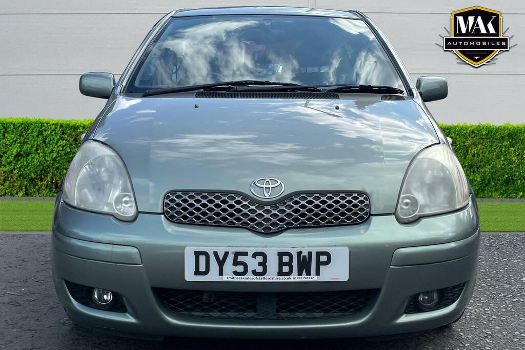 Toyota Yaris Hatchback 1.3 Vvt-i T Spirit 200353 DY53BWP Green #5