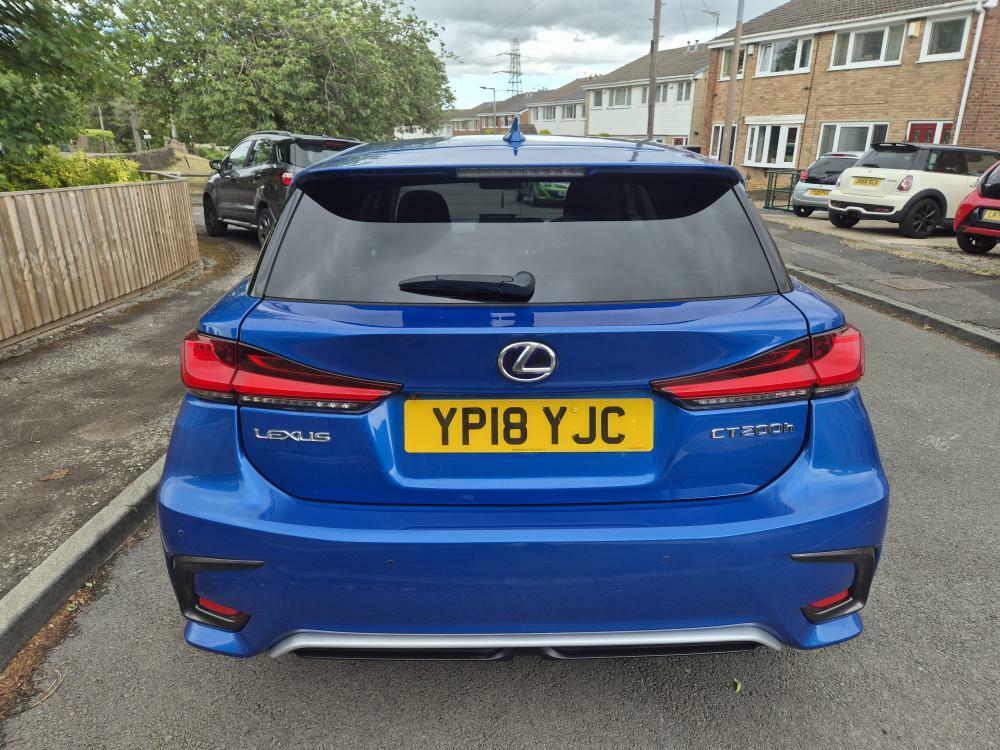 Lexus CT 1.8 200H Premier Black #9