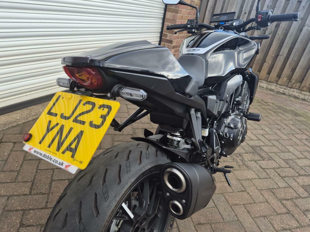 Honda  Advance Grey #7