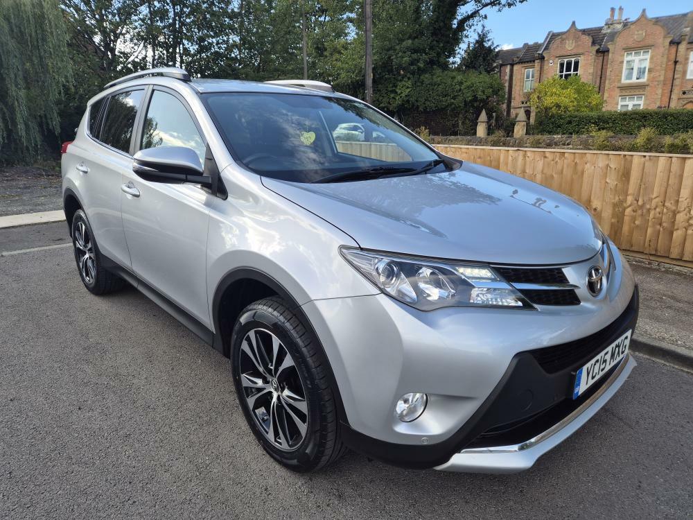 Toyota Rav 4 2.2 D-4d Invincible Awd